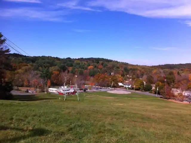 2_Living Memorial Park