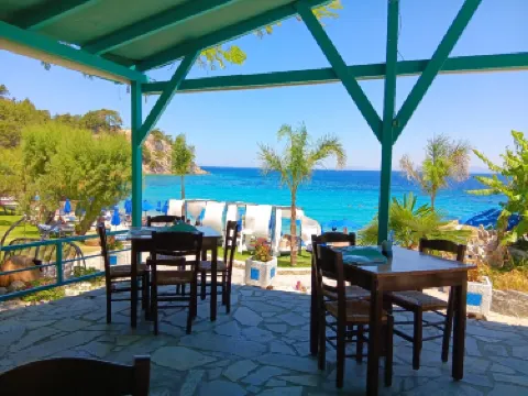 Hotel Lemonakia Beach
