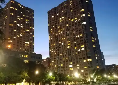 Hotels near Liberty Landing Marina