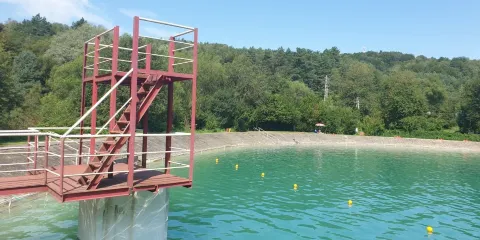 ski/sun area Makovica