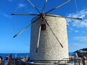 Anemomilos Windmill