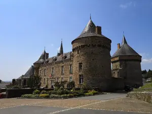Château Médiéval de Sillé le Guillaume
