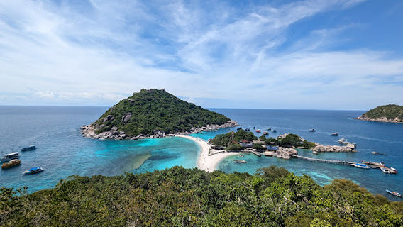 Spiaggia di Aow Luek