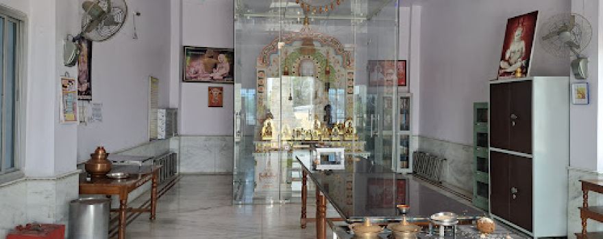 Shree 1008 Chandrapravu Digmber Jain Mandir