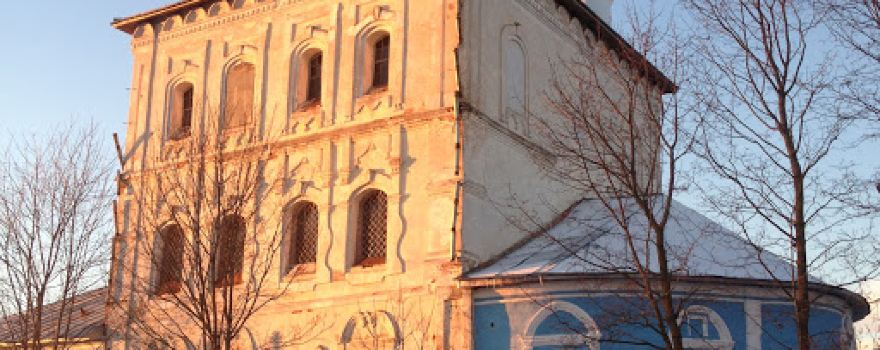 Tikhvinskaya Tserkov' V Sukromnakh