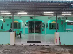 Masjid Kampung Melayu Roban