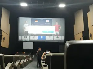 Royal Films