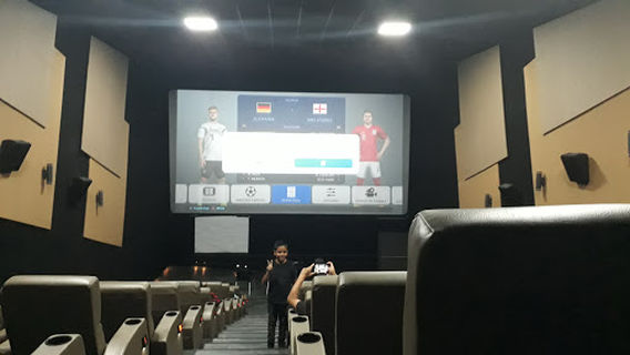 Royal Films