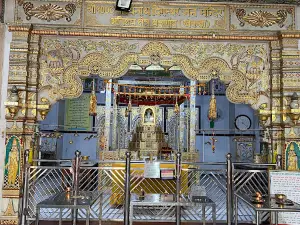 Shri 1008 Bhagwan Parshwanath Atishay Shetra Prachin Digamber Jain Temple