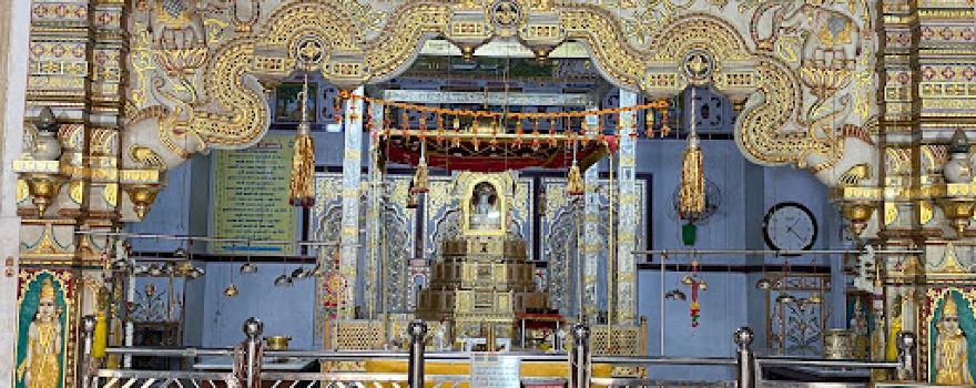Shri 1008 Bhagwan Parshwanath Atishay Shetra Prachin Digamber Jain Temple