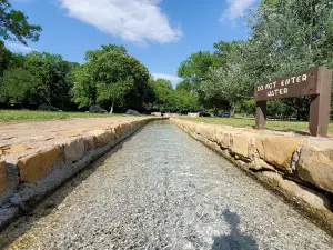Vendome Well & Flower Park