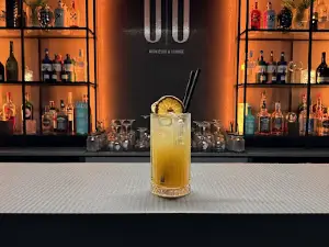 ÖÖ Nightclub & Lounge