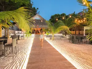 The Beach Club San Simon