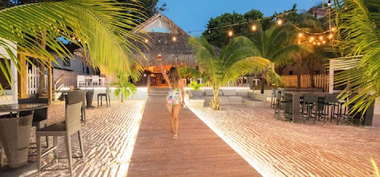 The Beach Club San Simon
