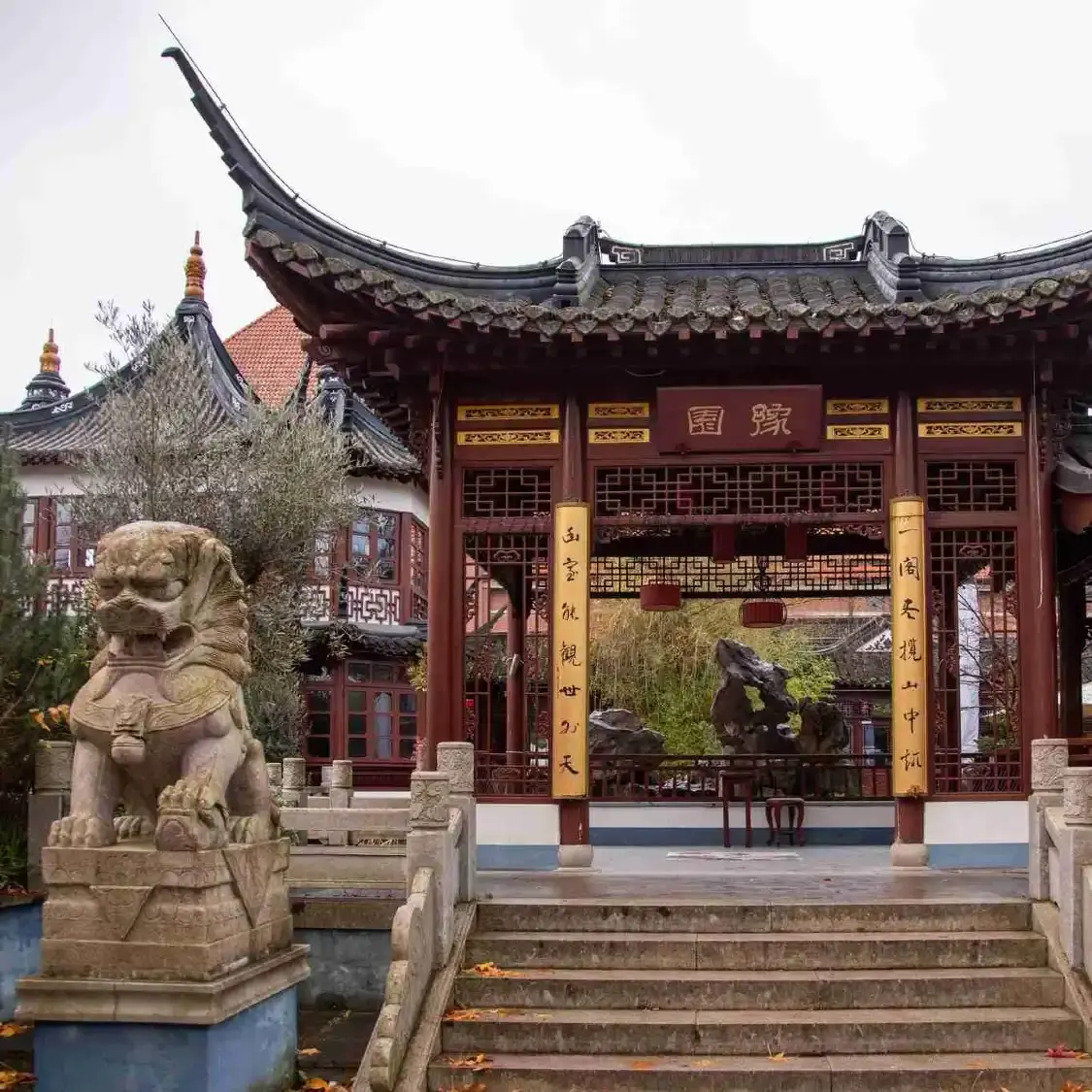 중국풍 찻집 주변 호텔