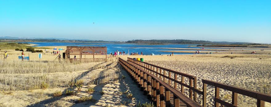Lagoas de Santo André e da Sancha Nature Reserve