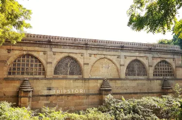 Sidi Saiyyed Masjid