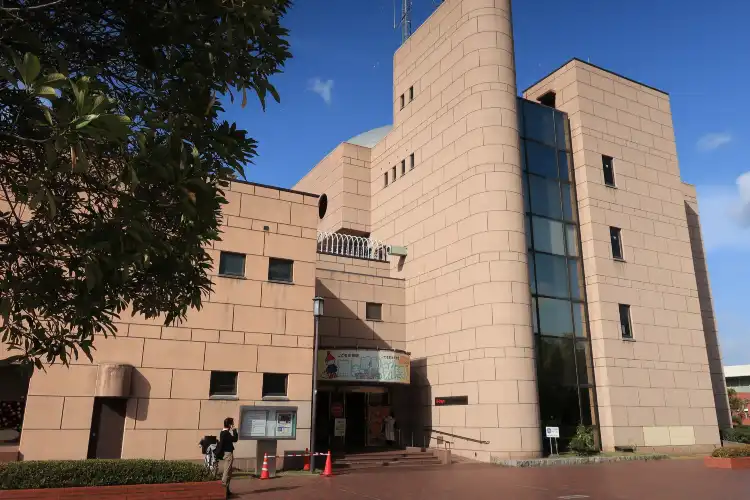 Hotels near 5-Days Children's Cultural Science Museum