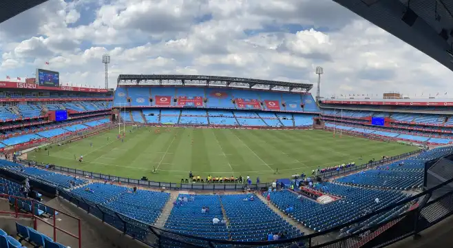 鄰近洛夫託斯球場的酒店