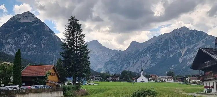 Hotels in Pertisau