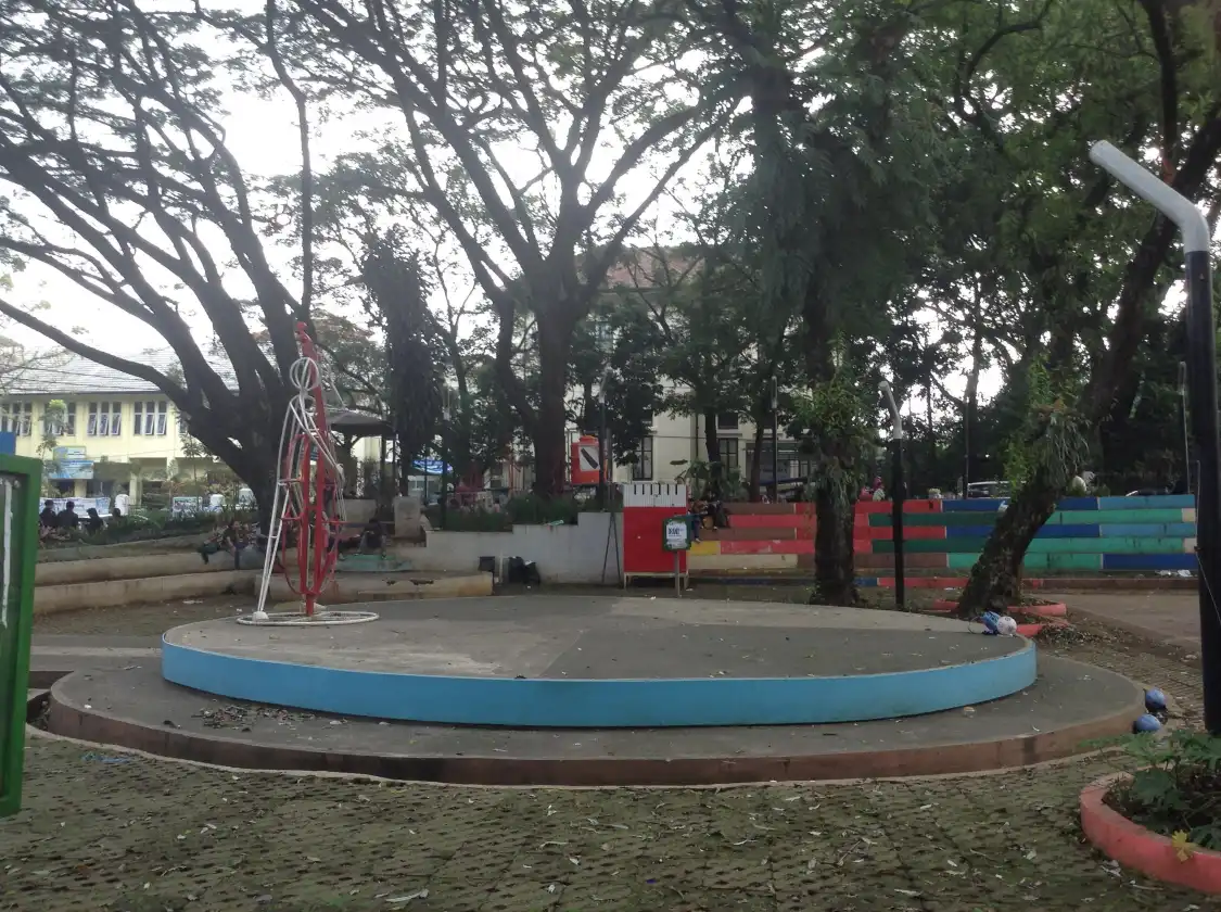 Hotels near Centrum Music Park