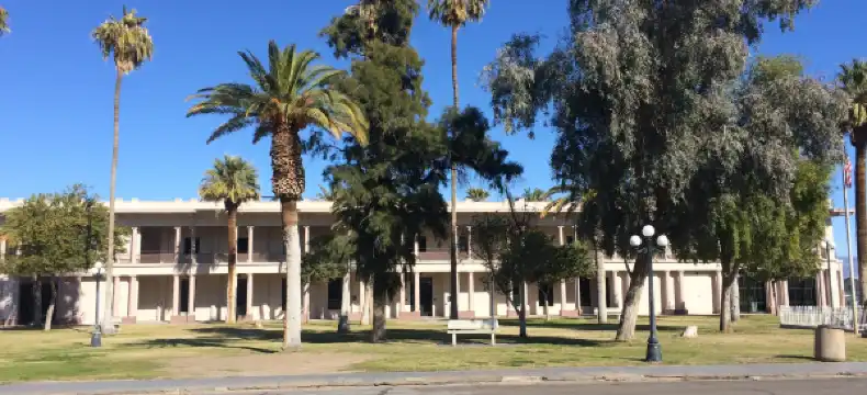 ニードルズのホテル