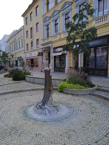 Cornet Fountain