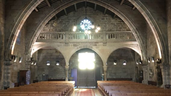 Igrexa San Pedro/ Church of San Pedro