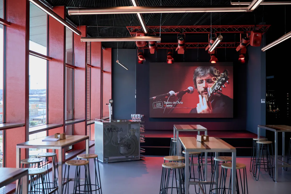 3_MEGA Mundo Estrella Galicia