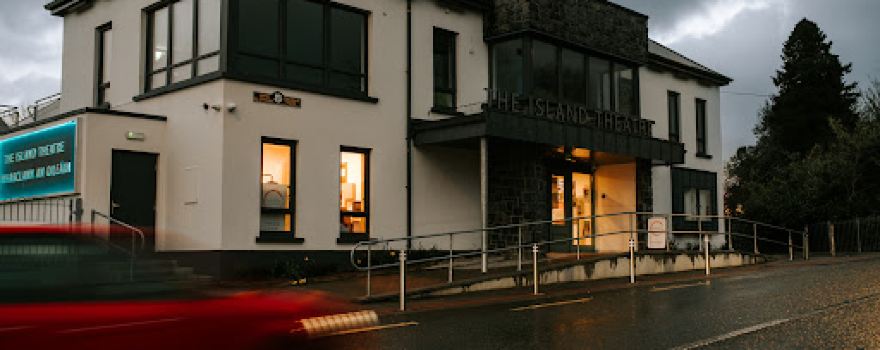 Solas Art Gallery