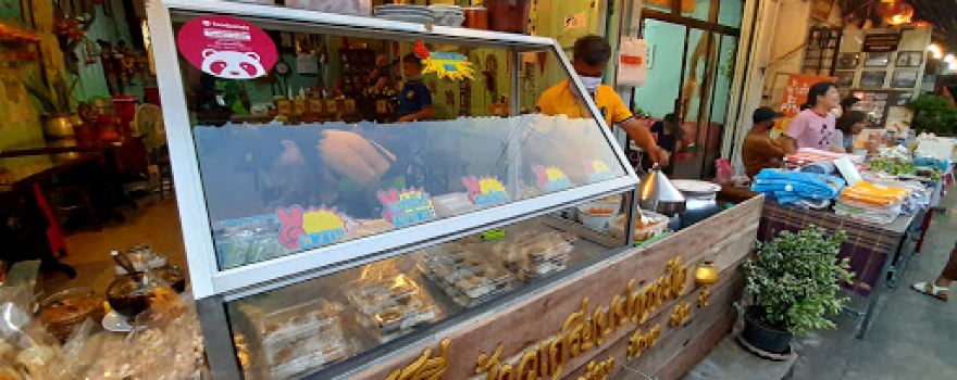 Trok Rong Ya Walking Street