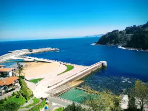 Mutriku beach