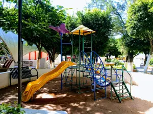 Alameda Jose Ma. Bernal