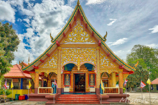 วัดพระธาตุจอมแจ้ง