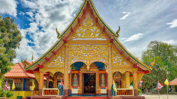 Wat Phrathat Chom Chaeng