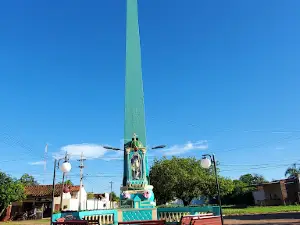 Obelisco «Virgen De Fatima»