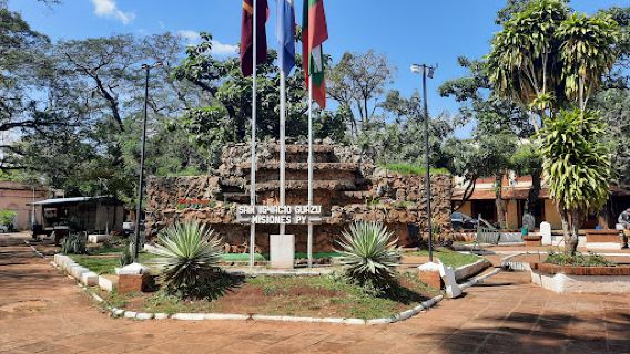 Plaza San Roque González de Santacruz