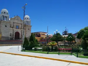 Plaza Jorge Chavez