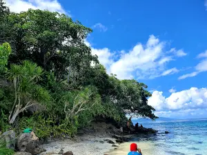 Lugus Island