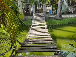 Balneario y Cabañas Isis