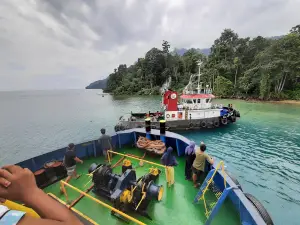 Air Terjun Bahomumpa