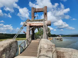 Nong Yai Wooden Bridge