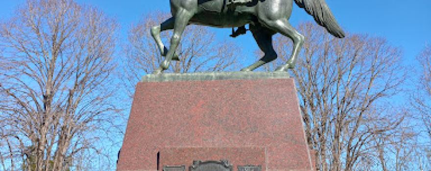 Plaza Manuel Belgrano