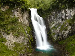 Saut deth Pish