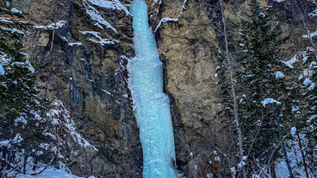 Canadian Rockies Alpine Guides (CRAG)