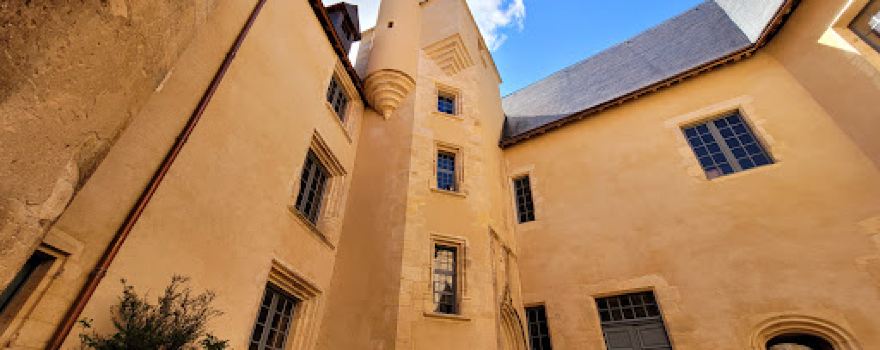 Castle of Meauce