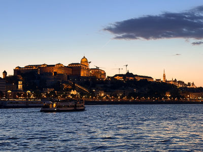 Budapest Danube Boat Tour