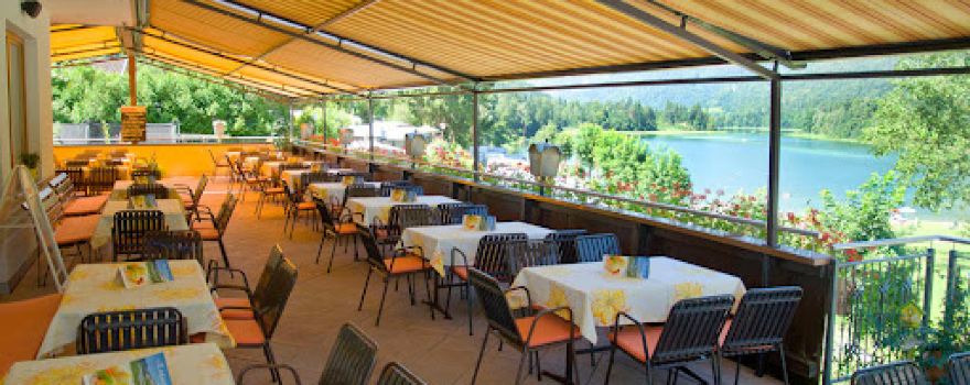 Camping, Appartements & Restaurant Seehof am Reintalersee