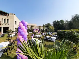 Oasis Club