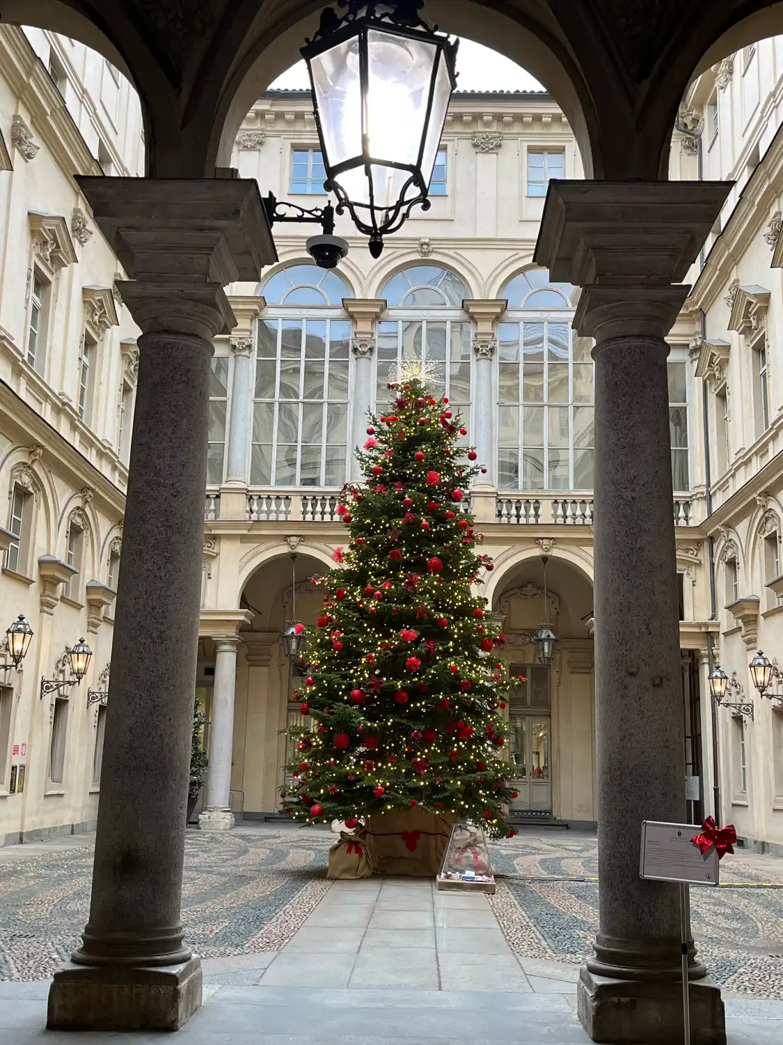 Hotel in zona Piazza Palazzo di Città